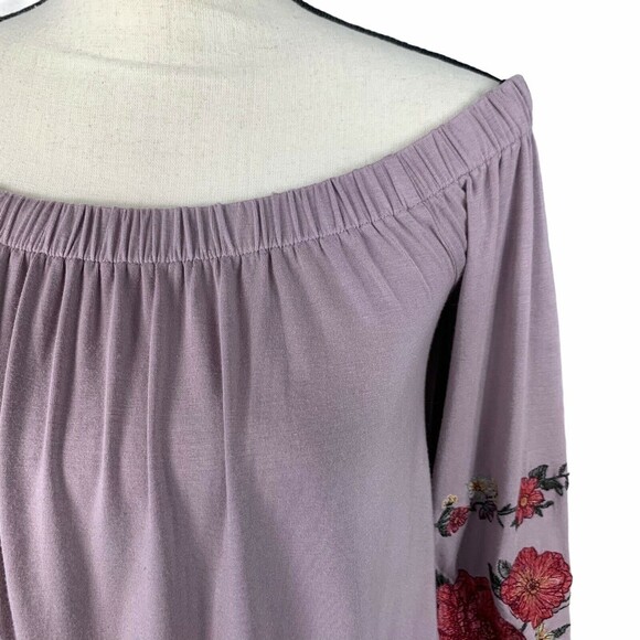 American Eagle Off Shoulder Boho Slinky Top Women M Embroidered Floral Sleeves - Picture 4 of 10